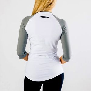 Alphalete 3/4 Sleeve Performance Tee